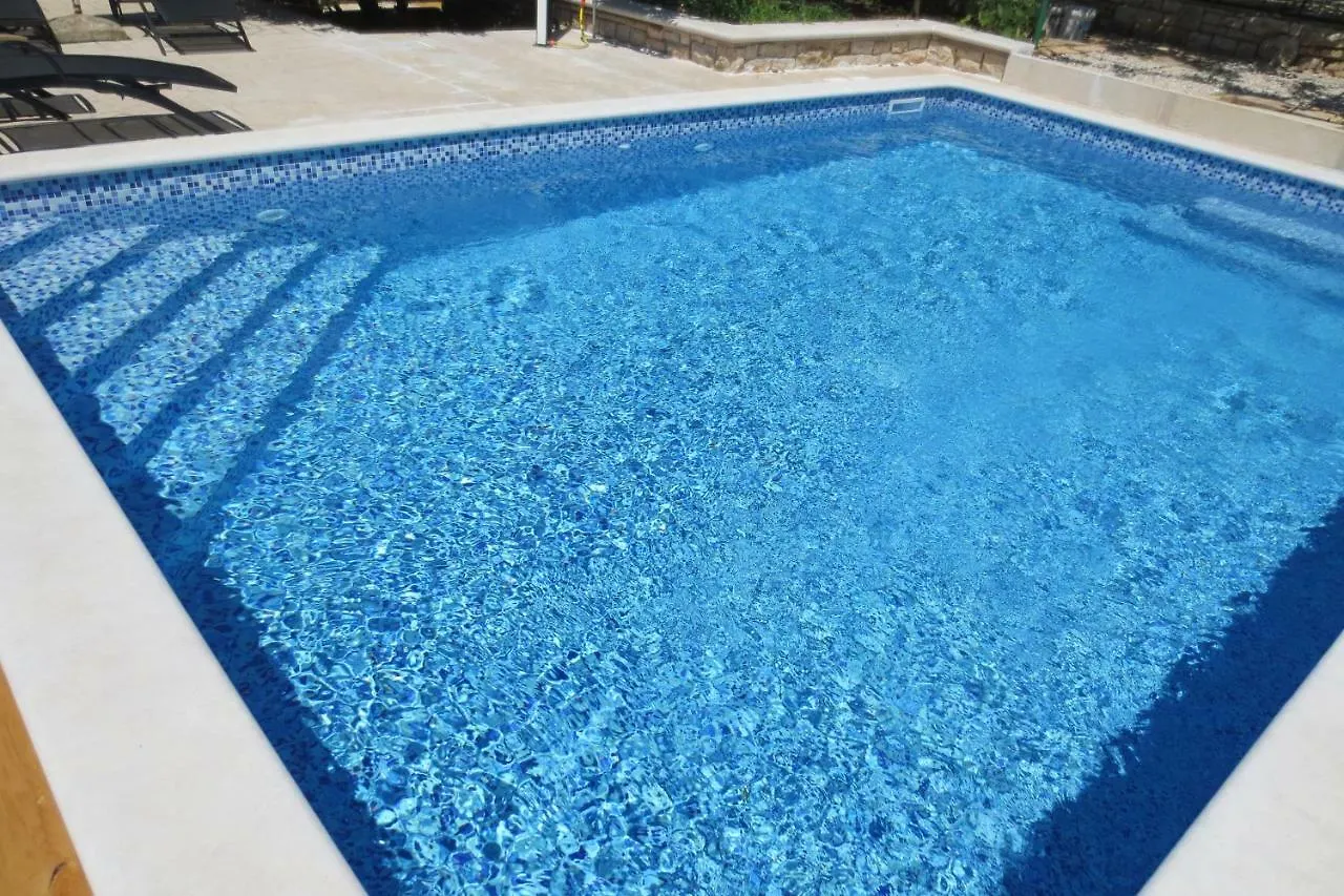 Apartment Petrinic V Pula